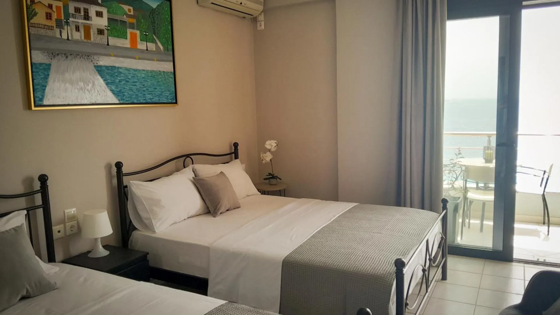 Anel Rooms Himarë