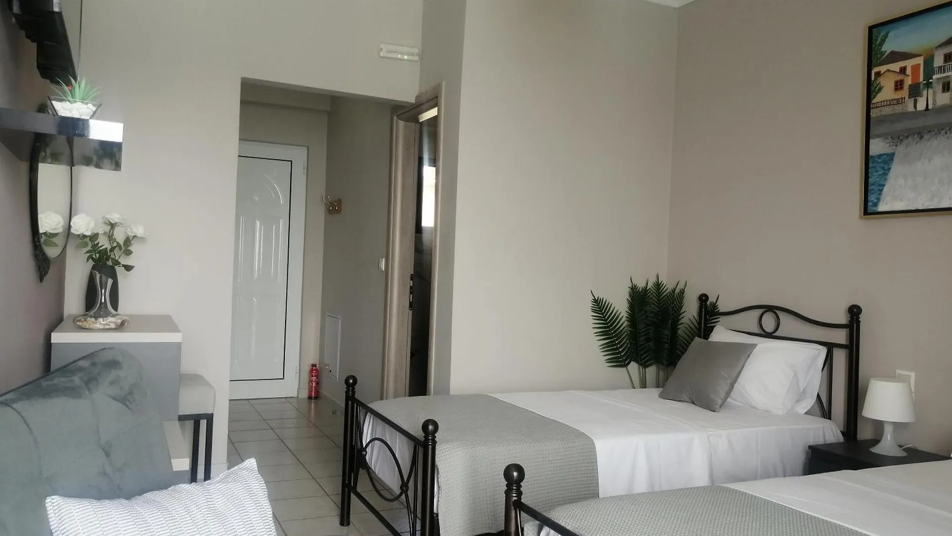 Anel Rooms Himarë 0*,  Arnavutluk